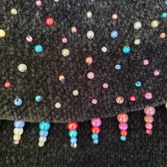 Christmas Sweater: Gorgeous, Decorative, and Warm Lisa Int., Size Small - Picture 2 of 7